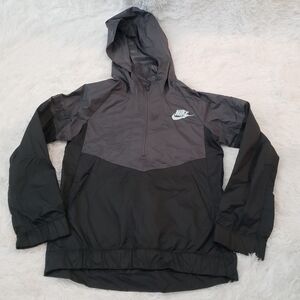 🧥 Nike Kids Windbreaker Jacket